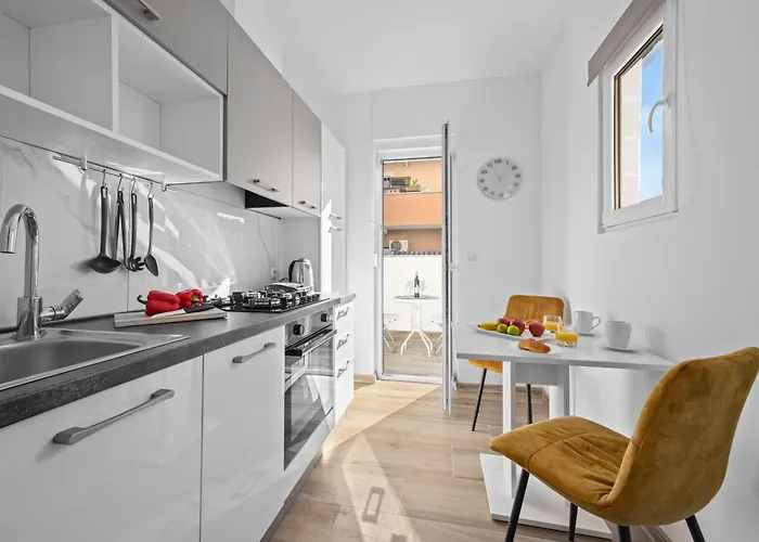 Petra Lux Apartman *